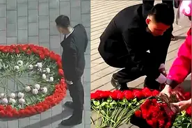 男孩买玫瑰向女孩求婚，呆站楼下直接摆出花圈，下秒配送小哥救场视频封面