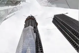 实拍成都在建第一高成都468，竟还要建一个677米的视频封面