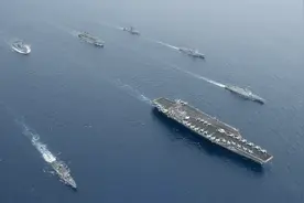 美海军计划建立355艘舰艇的海军，未来30年预算缺口达2000亿美元视频封面