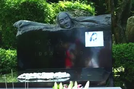 邓丽君墓地，台湾文化标志性人物，当年仅花1块钱购买视频封面