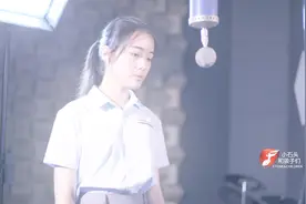 女生版《动物世界》好喜欢小姐姐醇厚的重低音！
