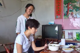 湖北巴东：“爱心蛋”帮昔日贫困县700多女生圆了大学梦视频封面