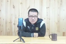 香农布朗为何很早就淡出NBA？光会扣篮不行，卡特不是个扣将！视频封面