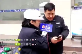 电动车临时号牌办理并不难，交警亲自解释流程， 网友：一听就会视频封面