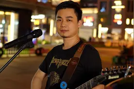 吉他弹唱陈百强《念亲恩》，一首感人至深的粤语经典！