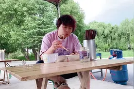 大妈房车自驾游同时做自媒体，每天乐观向上，一路欢歌笑语！视频封面