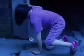 人生：双胞胎姐姐放弃治疗，唯一痊愈机会让妹妹，上演生死姐妹情视频封面