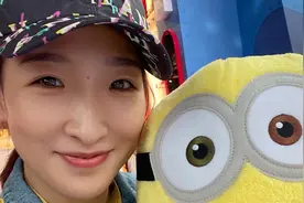 刘诗雯打卡北京环球影城，小枣或与陈幸同争世乒赛最后名额？视频封面