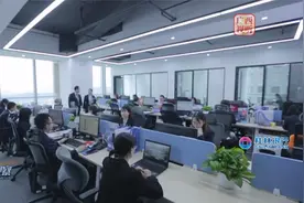一年理赔13次 商业医保辅助搭建民生保障网视频封面