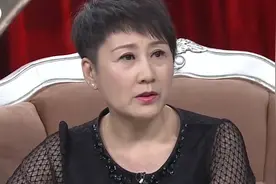 凯丽生活里没有一点架子，经常被人叫“凯丽妹”，太有亲和力视频封面
