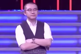 模特求职合集，美女因着装引全场老板争论，刘佳勇：绝对的愚昧！视频封面