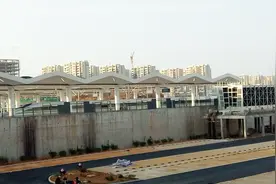 南昌西-赣州西G5045次列车到达终点站赣州西站，高铁通了就是快视频封面