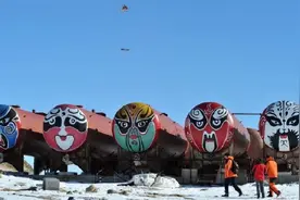 伊朗把2000万桶原油存在中国后,外媒:中国或做到俄罗斯没做成的事视频封面