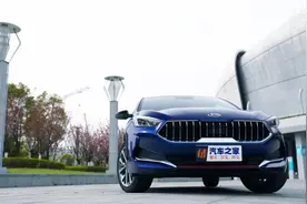 满足青春实用的选择 试驾2021款起亚K3视频封面