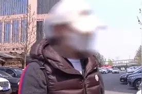 河南男子急用钱想取8000万活期存款却无法取出，银行：月底管得严视频封面