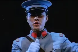 上海公子卢筱嘉，囚禁黄金荣逼杜月笙下跪，最终怎么样了？视频封面