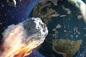 如果小行星撞地球，能用核弹轰碎它吗？科学家：用核弹人类就完蛋视频封面