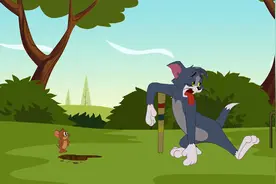 猫和老鼠：猫和老鼠版打地鼠！汤姆把草坪搞出一个大洞？视频封面