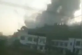 湖南烟花厂爆炸已致7死13伤！爆炸现场曝光 负责人等被控制视频封面