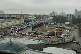 英媒：美英等28国将向乌克兰援助武器及药品视频封面