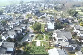 航拍彭州市濛阳镇青江社区集中居住区视频封面