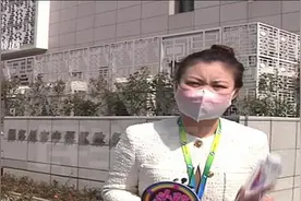 河南郑州：女子办理两次结婚证，身份证号不一致，想离婚犯了难视频封面