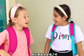 老师发烧了不能上课,孩子们一起去照顾老师视频封面