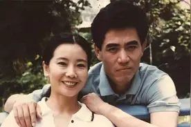 陈宝国：国宝级老戏骨，与妻子赵奎娥青梅竹马，相爱47年无绯闻视频封面