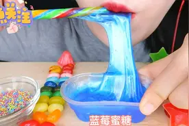 韩国美女吃播，手工制作马卡龙，彩虹甜点，彩虹糖果...视频封面