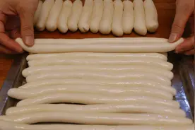李姐教你做剁椒面，面筋道光滑，剁椒酱香浓郁，一人一碗真过瘾视频封面