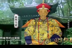 峨眉伏虎寺是一座女性僧人修行的古寺，寺院的屋顶竟常年没有落叶