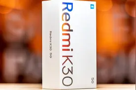 Redmi K30 5G标配30W充电器，兼容PD协议，包装好漂亮！视频封面