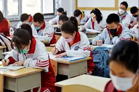 安徽发布2022年中考方案：语文考试可使用字典视频封面