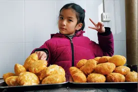 在家做油炸红豆包的小窍门，香甜软糯口齿留香，这是孩子们的最爱视频封面