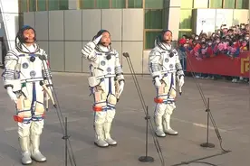 神舟十六号载人飞船发射取得圆满成功！6分钟看全过程视频封面