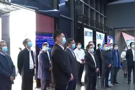 重庆市南岸区党政代表团来佛山考察 加强经验交流实现互利共赢视频封面