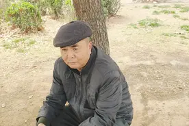 65岁农村大爷在纺织厂工作30年，如今每月能领多少钱？听他来说视频封面