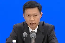 部分地区出现对货车通行层层加码、过度管控等问题，交通部回应视频封面