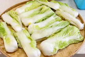 又到腌辣白菜的时候了，按这个方法做，2天就好，3颗白菜吃一冬天视频封面