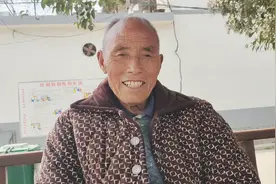 72岁农村爷爷71年入伍，在新疆当通信兵5年，如今晚年生活咋样？视频封面