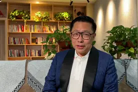 李阳回应家暴事件：和三个女儿关系很好，要求被告方赔偿千万余元视频封面