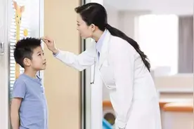 身体的这三个部位不长，孩子的身高也不会太高，你家孩子是例外吗视频封面