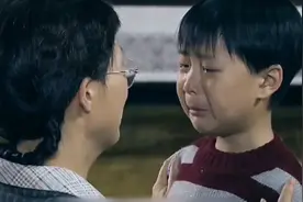 两弹元勋邓稼先 一块饼干引发感动到泪目的故事视频封面