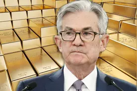 中国已经抛售3449亿美债，5694吨黄金运抵中国，美联储无法阻止视频封面