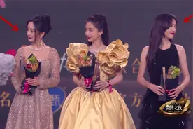 唐嫣上台不想靠近杨幂，招手让baby往前站，杨幂下一秒反应好真实视频封面