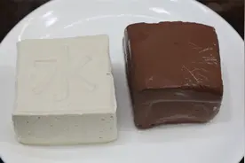 炒猪血一定不要直接下锅，教你第一步的正确做法，鲜香滑嫩没腥味视频封面