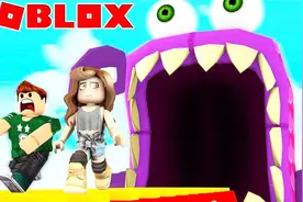 Roblox虚拟世界：逃出有趣的家庭！奇怪的爸爸制作陷阱坑小孩