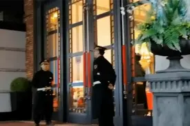 郑州一售楼部发生凶杀案，警方通报：凶手与死者系堂兄弟视频封面