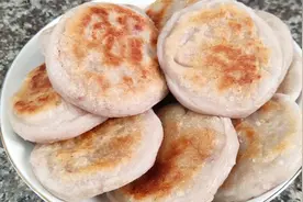 香煎芋头饼的做法，简单易学，外酥里嫩皮薄馅多，吃一次就忘不了视频封面