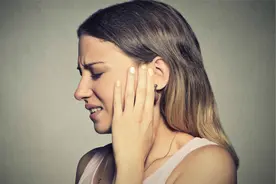 耳朵痒用什么药最有效？医生教你如何处理视频封面